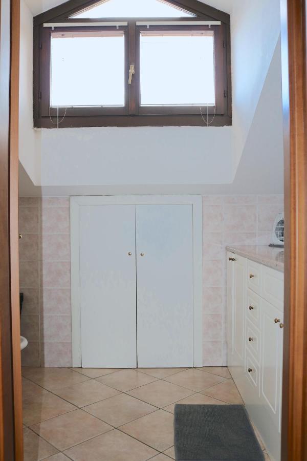 Lovely Apartment Near Canal - Via Foscolo Корсико Экстерьер фото
